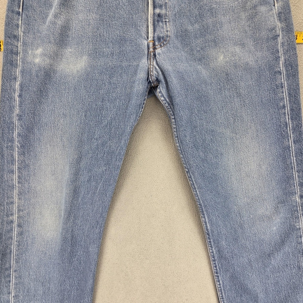 Vintage Levis 501 Jeans Mens Blue Straight Button Fly Made in USA 90s Fits 32x30 - Picture 11 of 16